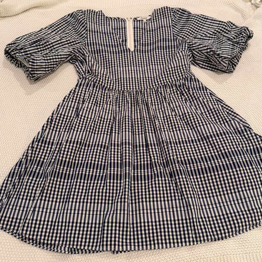 Madewell Poplin V-Neck Bubble-Sleeve Mini Dress in Plaid
